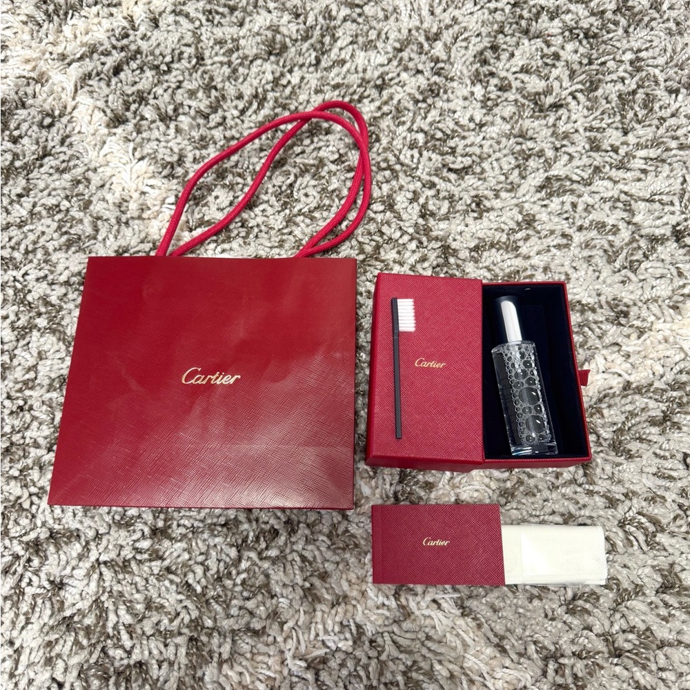 Cartier Cleaning Kit & Bag